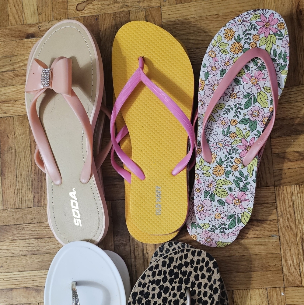 Soda Vibrant Flip Flop Trio